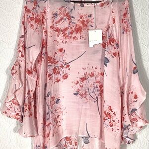 LC Lauren Conrad Blush Floral Blouse